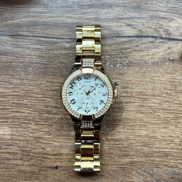 GUESS Women’s Multi-Function Gold-Tone Sport Watch - Picture 10 of 16